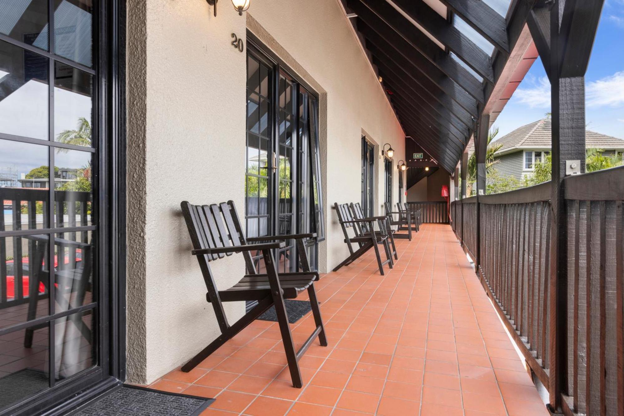 Knights Inn Auckland Exterior photo