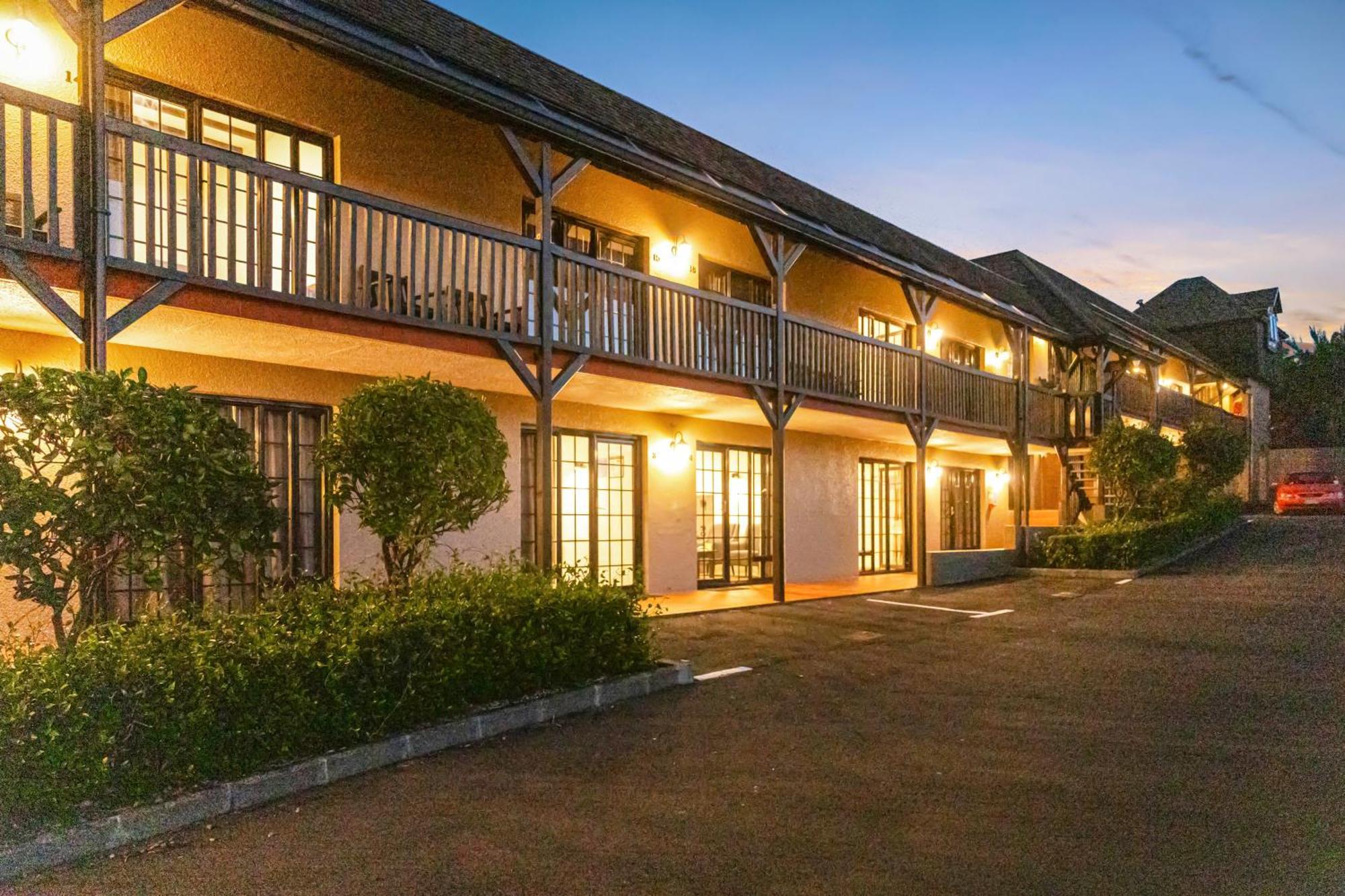 Knights Inn Auckland Exterior photo