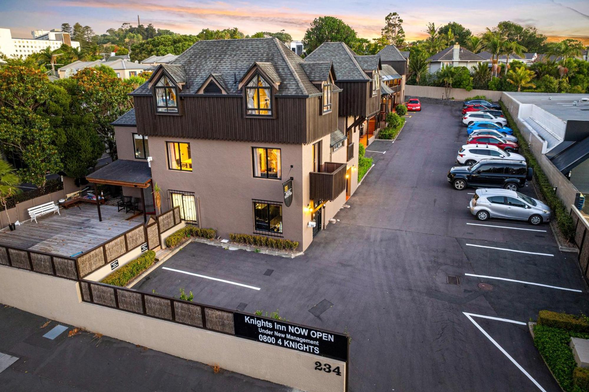 Knights Inn Auckland Exterior photo