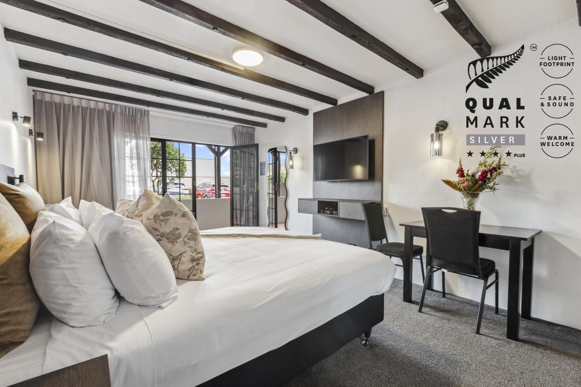 Knights Inn Auckland Exterior photo